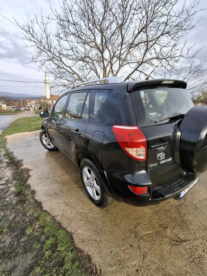 Toyota Rav4 ., снимка 9 - Автомобили и джипове - 52515325