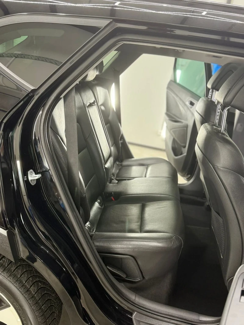 Hyundai Tucson 2.0CRDi/185кс/PREMIUM/4X4/ПЪЛНА СЕРВИЗНА ИСТОРИЯ, снимка 10 - Автомобили и джипове - 52683220