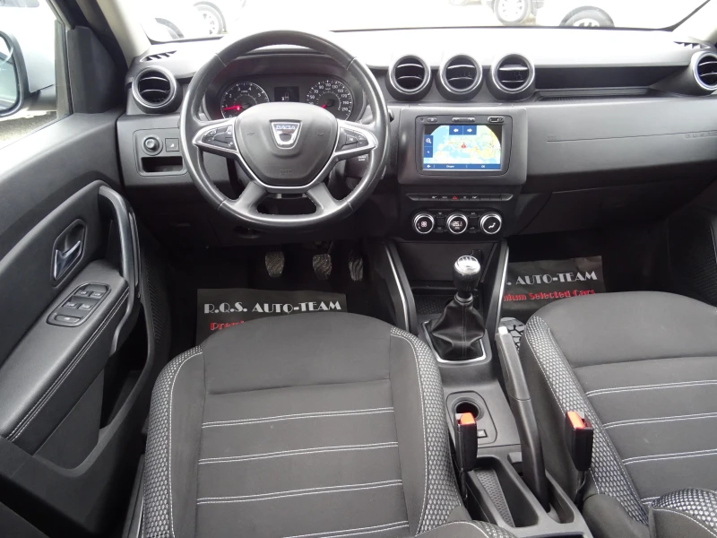 Dacia Duster 1.6sce Prestige 4x2, снимка 12 - Автомобили и джипове - 53269307