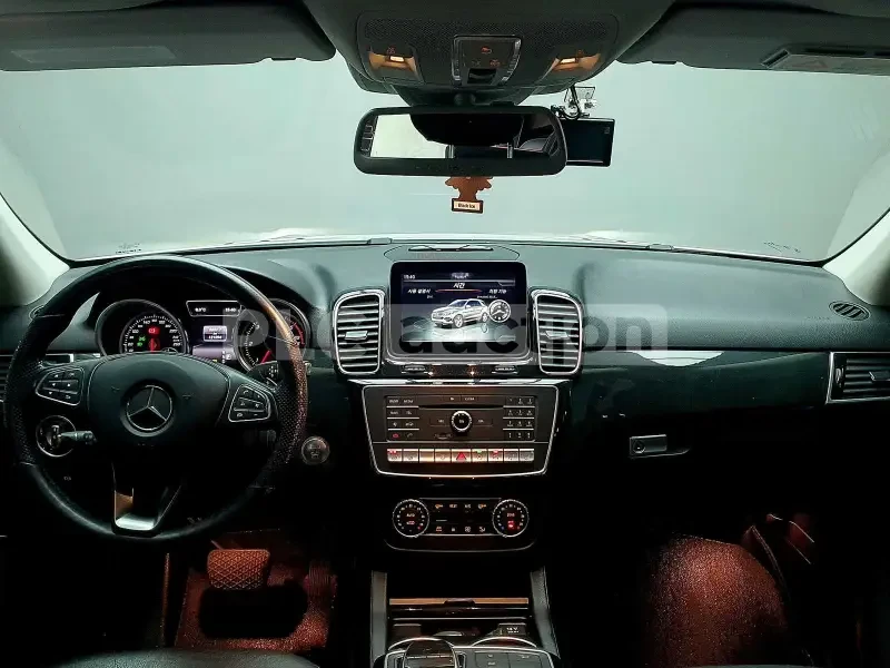 Mercedes-Benz GLE 350 Mercedes Benz GLE 350D , 2016, снимка 12 - Автомобили и джипове - 54086979