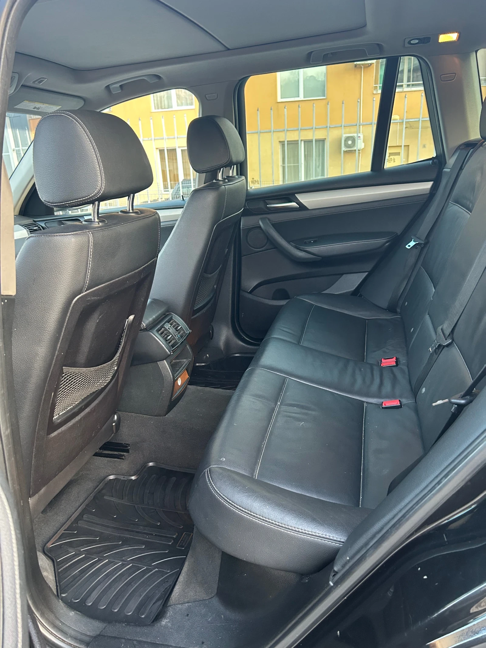 BMW X3 2.8i xDrive M-Pack - изображение 9