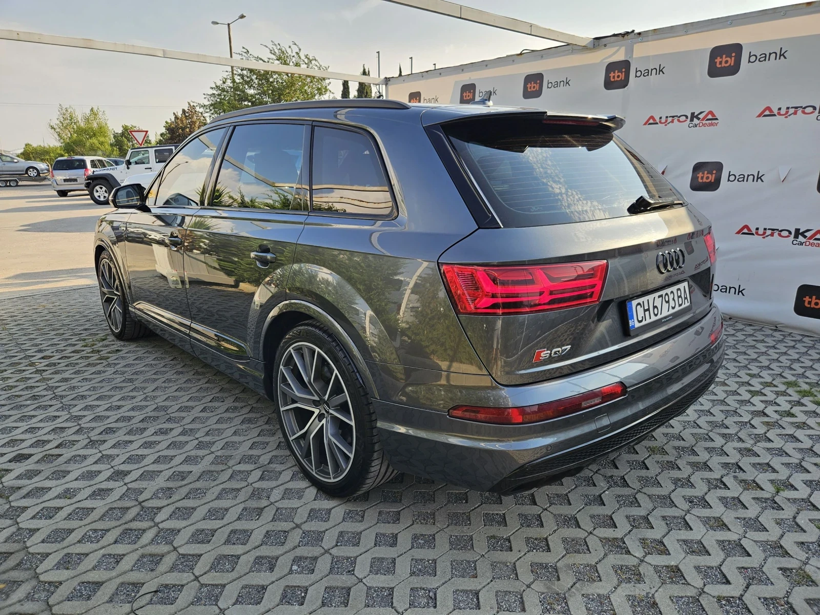 Audi SQ7 4.0TDI-435кс= DIGITAL= SPORT DIFFERENTIAL= BOSE - изображение 5