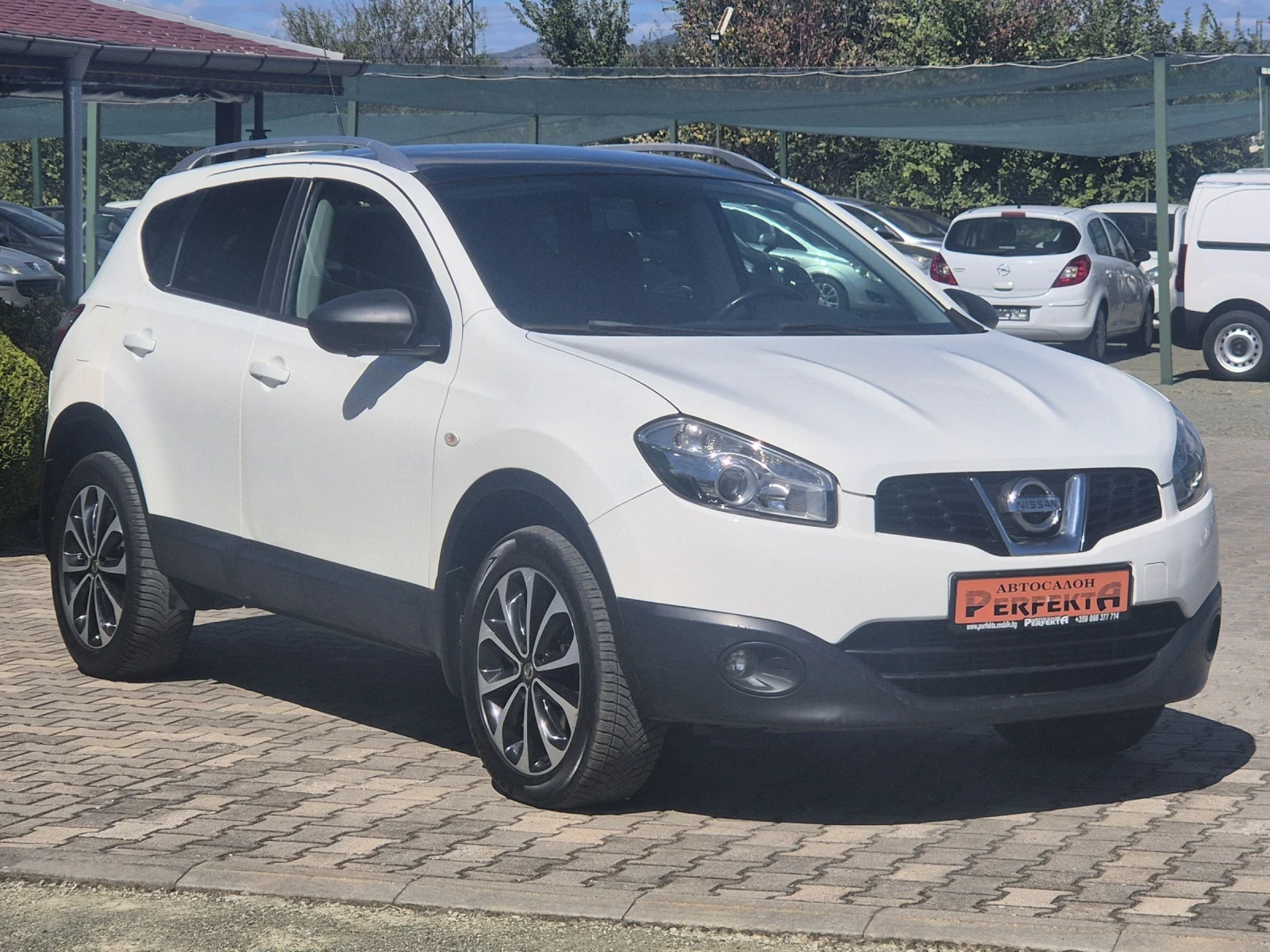 Nissan Qashqai 1.6 диз 131к.с. - изображение 5