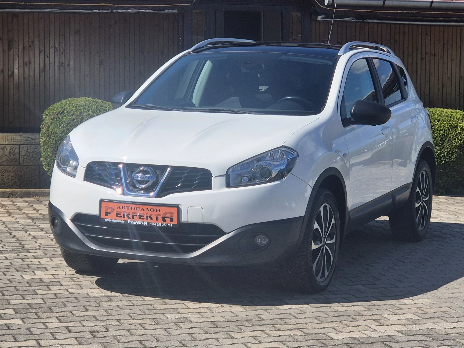 Nissan Qashqai 1.6 диз 131к.с. - изображение 2