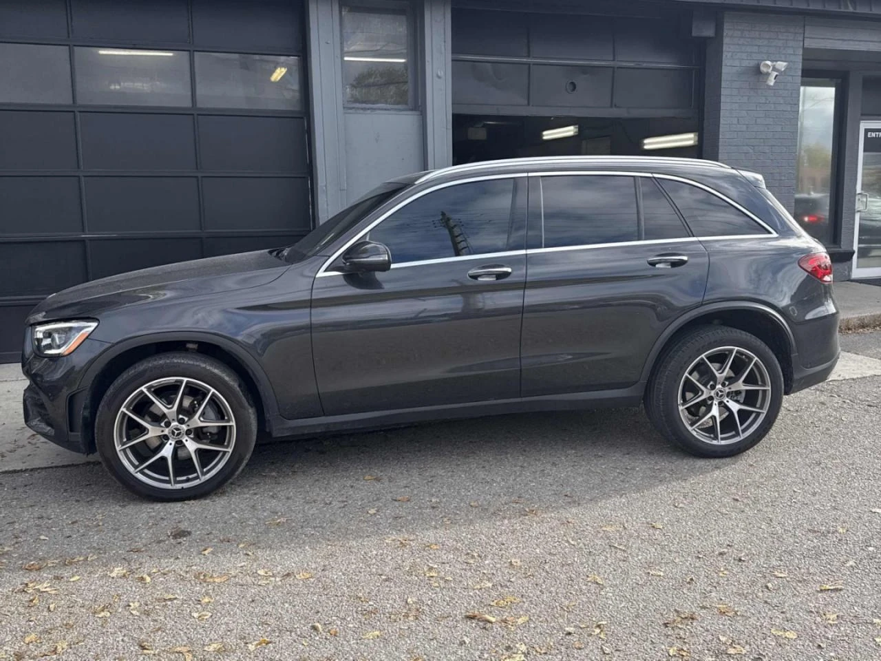 Mercedes-Benz GLC 300 2.0L 4MATIC  | Mobile.bg   2