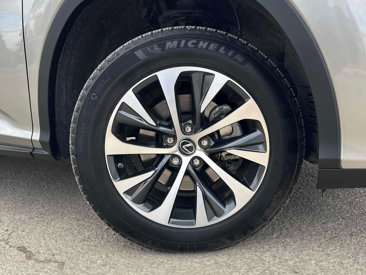 Lexus RX 450h * CARFAX * Обдухване* Шибидах* , снимка 7 - Автомобили и джипове - 53819532