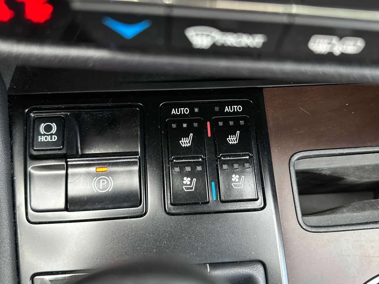 Lexus RX 450h * CARFAX * Обдухване* Шибидах* , снимка 15 - Автомобили и джипове - 53819532