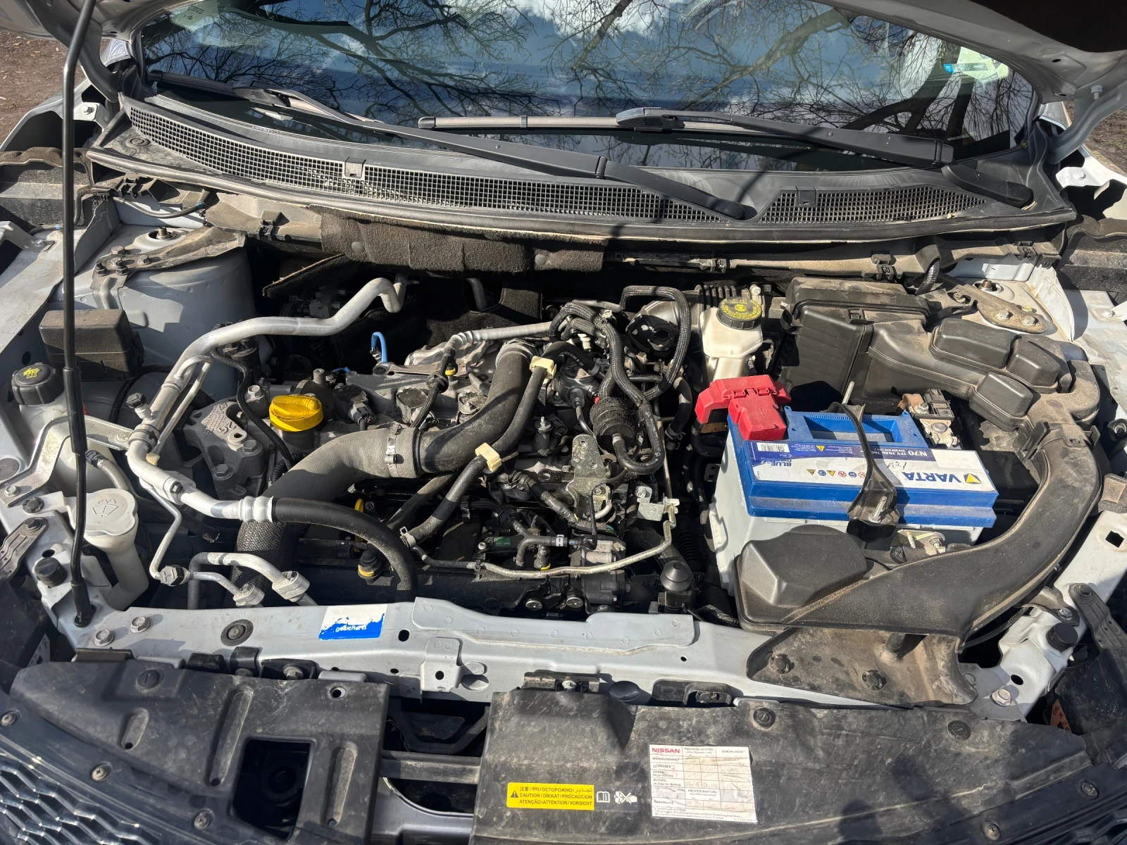 Nissan Qashqai, снимка 13 - Автомобили и джипове - 53991318