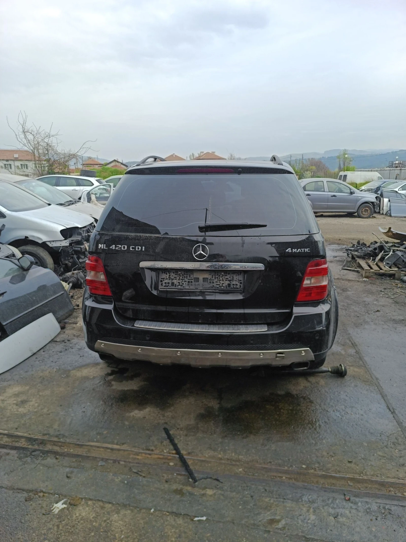 Mercedes-Benz ML 420, снимка 4 - Автомобили и джипове - 54391731