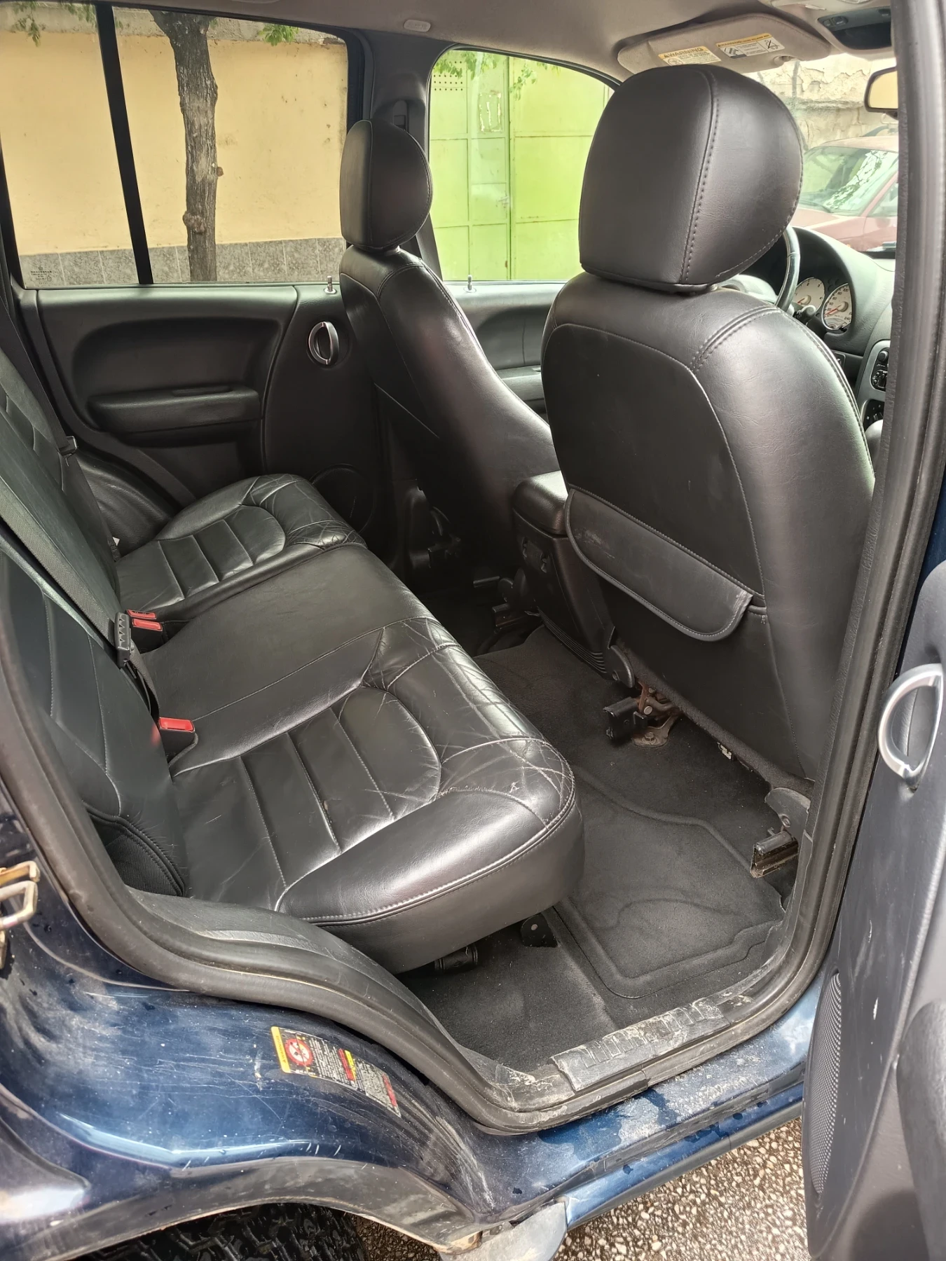 Jeep Cherokee, снимка 8 - Автомобили и джипове - 54391875