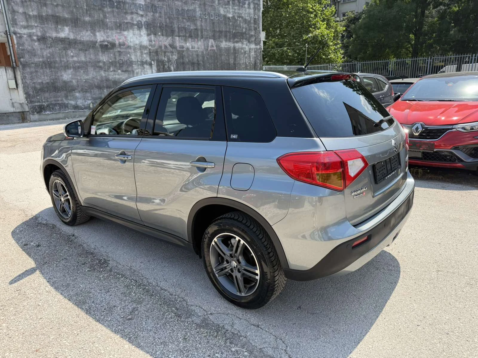 Suzuki Vitara 1.4 BOOSTERJET 4X4 Швейцария., снимка 5 - Автомобили и джипове - 55129221