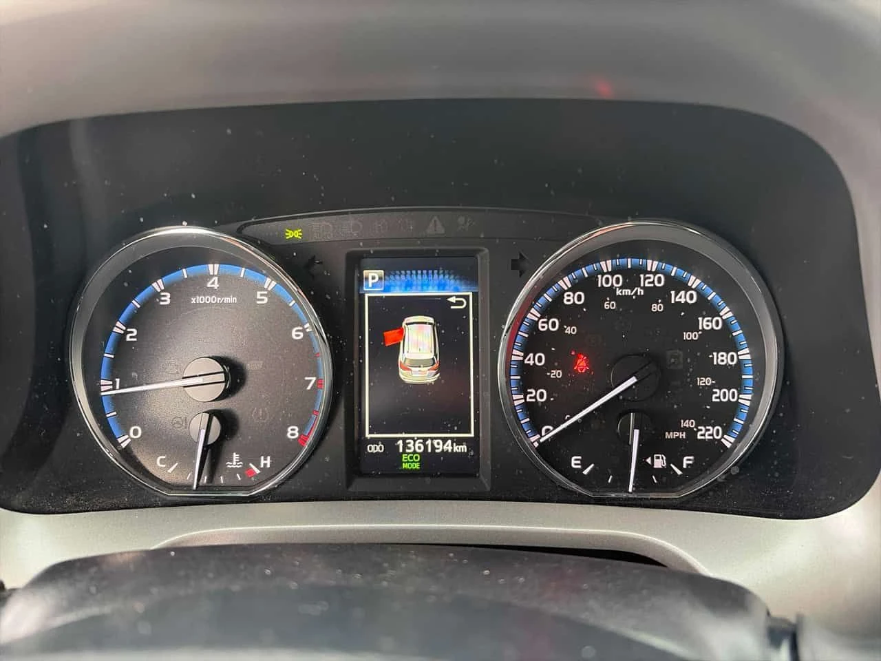 Toyota Rav4 * LE * CARFAX * БЕЗ ПЪРВОНАЧАЛНА ВНОСКА, снимка 8 - Автомобили и джипове - 55590826