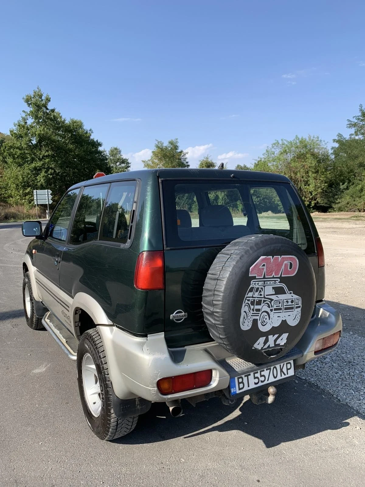 Nissan Terrano, снимка 4 - Автомобили и джипове - 55942364