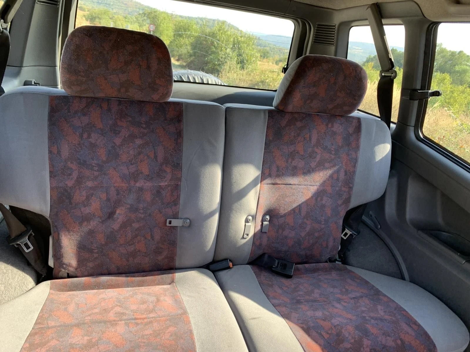 Nissan Terrano, снимка 12 - Автомобили и джипове - 55942364