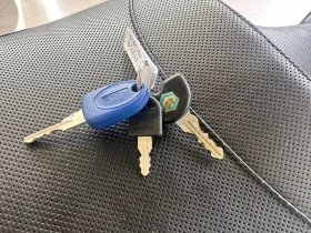 Piaggio Beverly 500ie 07.2003г., снимка 5