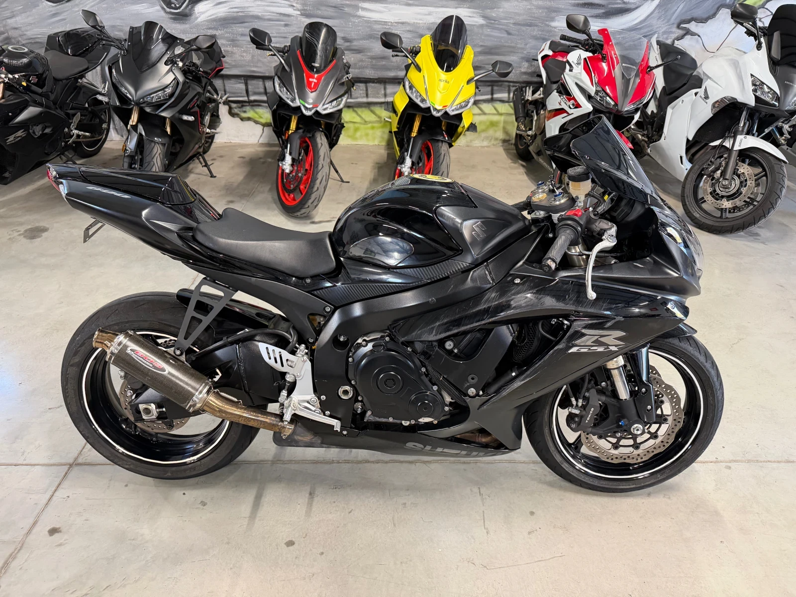 Suzuki Gsxr 600 K9 - изображение 2