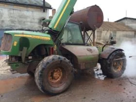 Трактор New Holland T8.300 НА ЧАСТИ , снимка 3