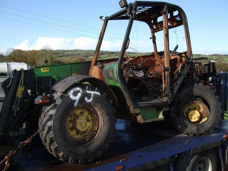 Трактор New Holland T8.300 НА ЧАСТИ , снимка 5 - Селскостопанска техника - 33356700