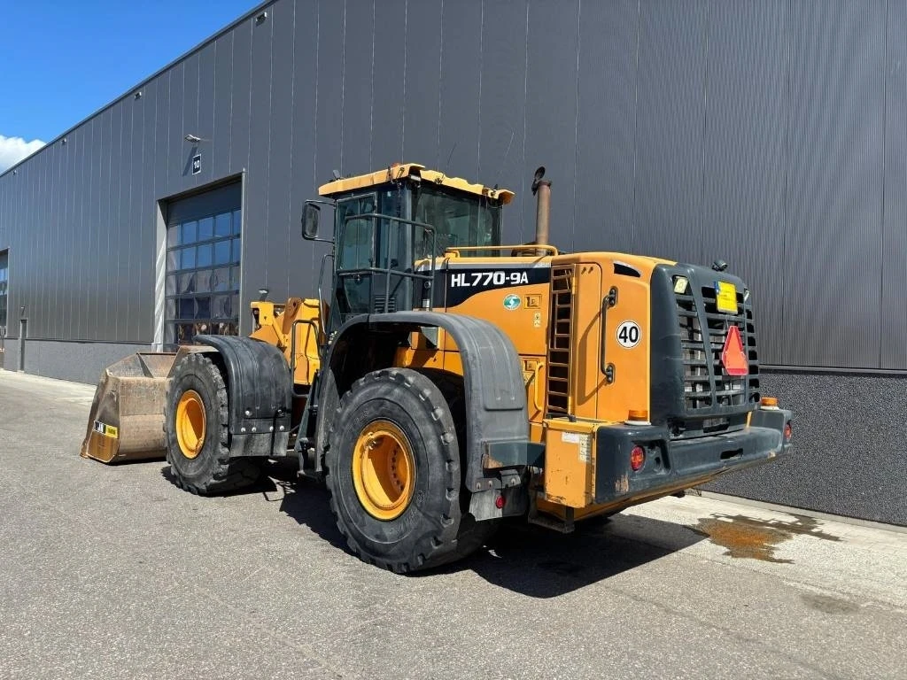 Челен товарач Hyundai HL 770-9 A  - изображение 6