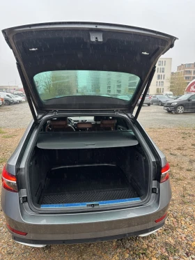 Skoda Superb L&K* 4x4* Facelift* ЛИЗИНГ* 1ви собственик, снимка 14