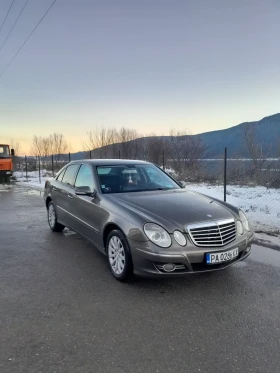 Mercedes-Benz E 320, снимка 3