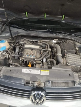 VW Golf 1.6-2012г. - 5500 € / 10757.07 лв. - 70729546 3