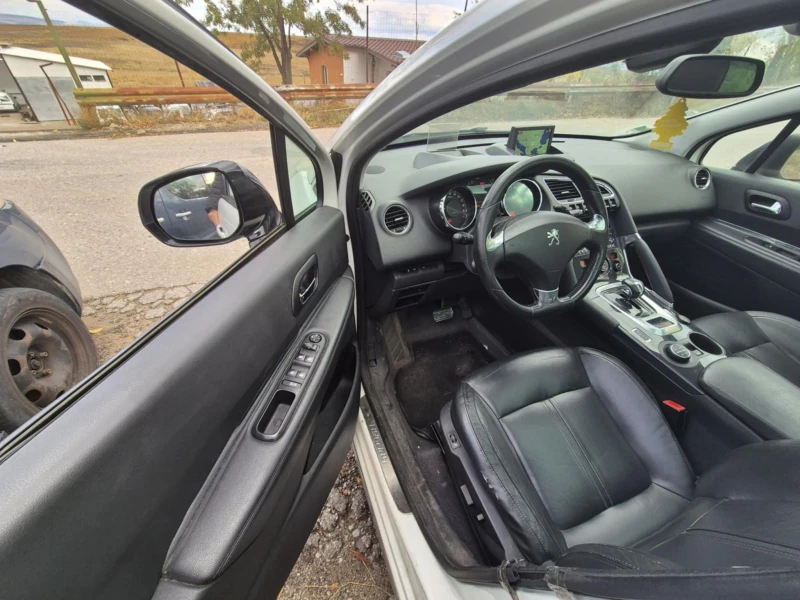 Peugeot 3008 2.0 Хибрид, снимка 12 - Автомобили и джипове - 50006287
