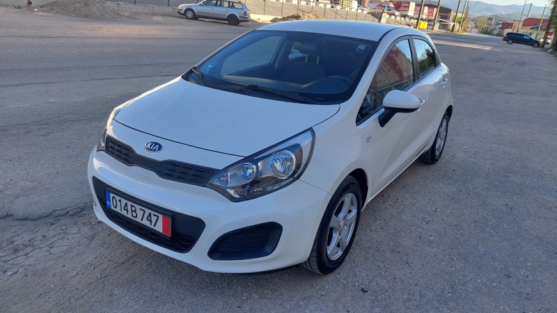 Kia Rio 1.1CRDI ОТЛИЧНА, снимка 1 - Автомобили и джипове - 45195915