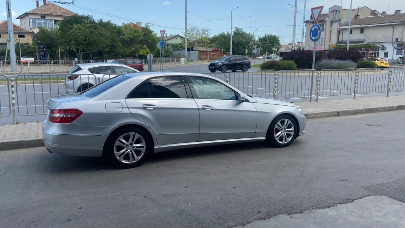 Mercedes-Benz E 350 CDI Avantgarde, снимка 5 - Автомобили и джипове - 46020851