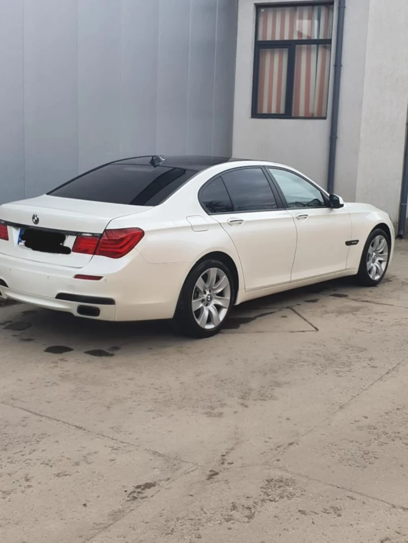 BMW 740, снимка 5 - Автомобили и джипове - 47394153