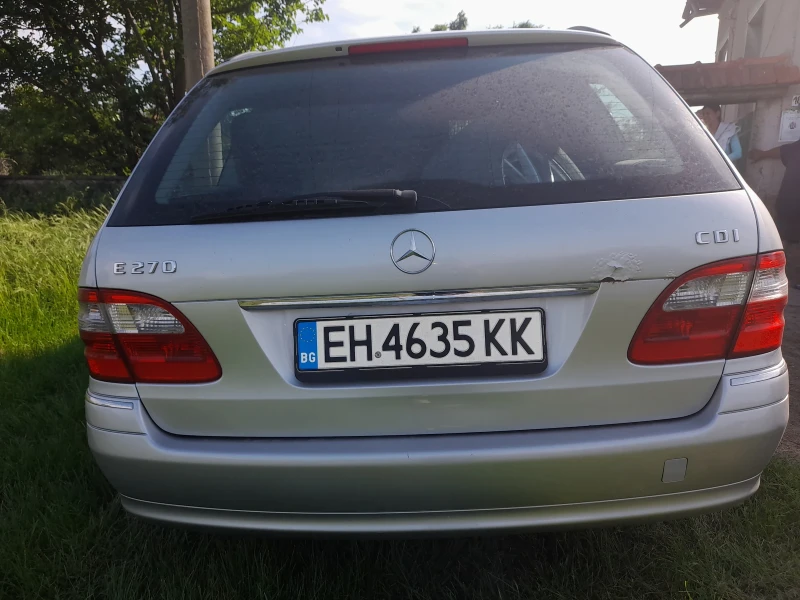 Mercedes-Benz E 270, снимка 7 - Автомобили и джипове - 48189678