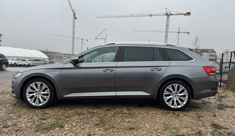 Skoda Superb L&K* 4x4* Facelift* ЛИЗИНГ* 1ви собственик, снимка 4 - Автомобили и джипове - 52571541
