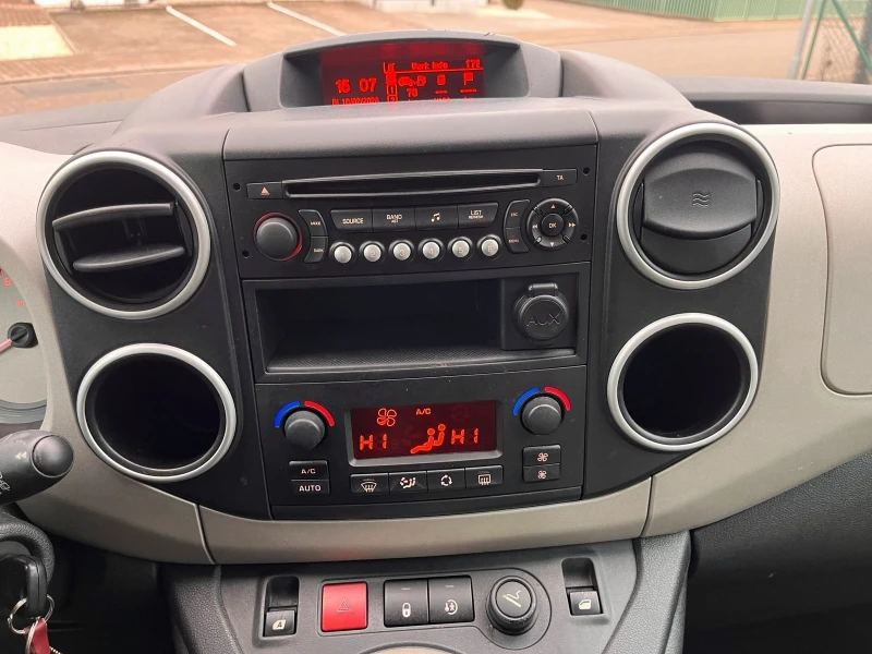 Citroen Berlingo 1.6 HDI 92 к.н. FACELIFT , снимка 14 - Автомобили и джипове - 53460138