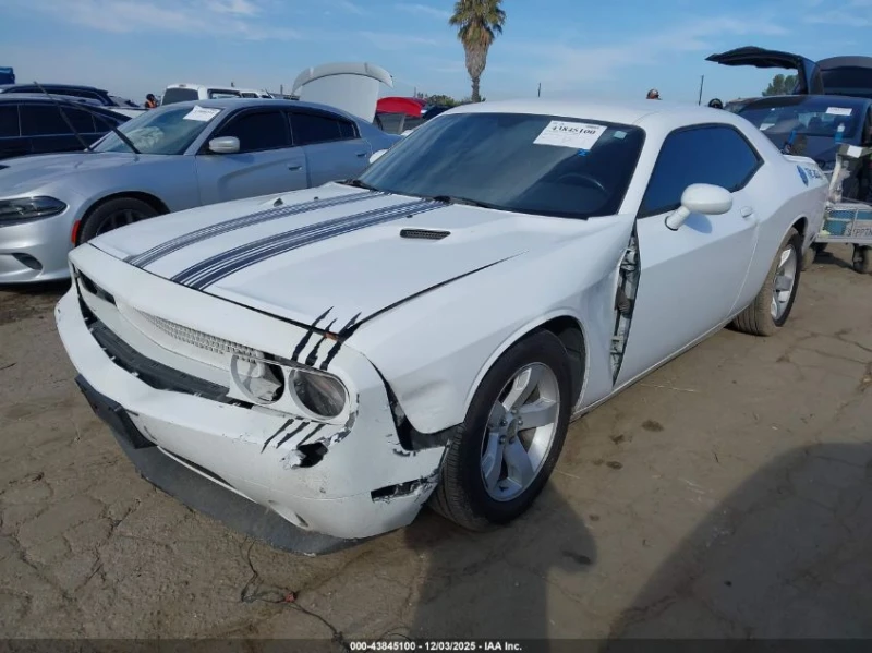 Dodge Challenger SXT * Крайна цена без търг* , снимка 2 - Автомобили и джипове - 53554557