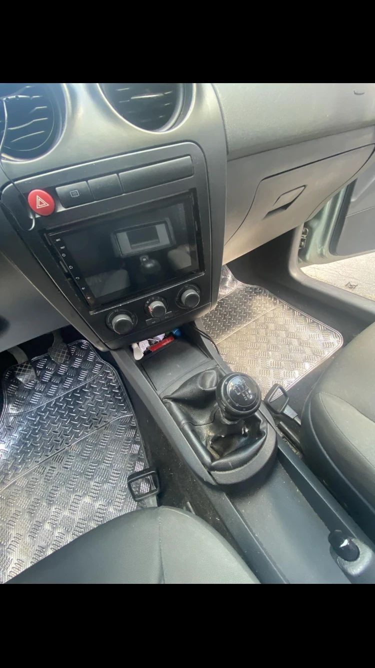 Seat Ibiza  - изображение 7