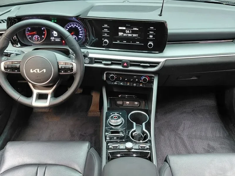 Kia K5 2.0 Lpi Standard, снимка 14 - Автомобили и джипове - 56564282