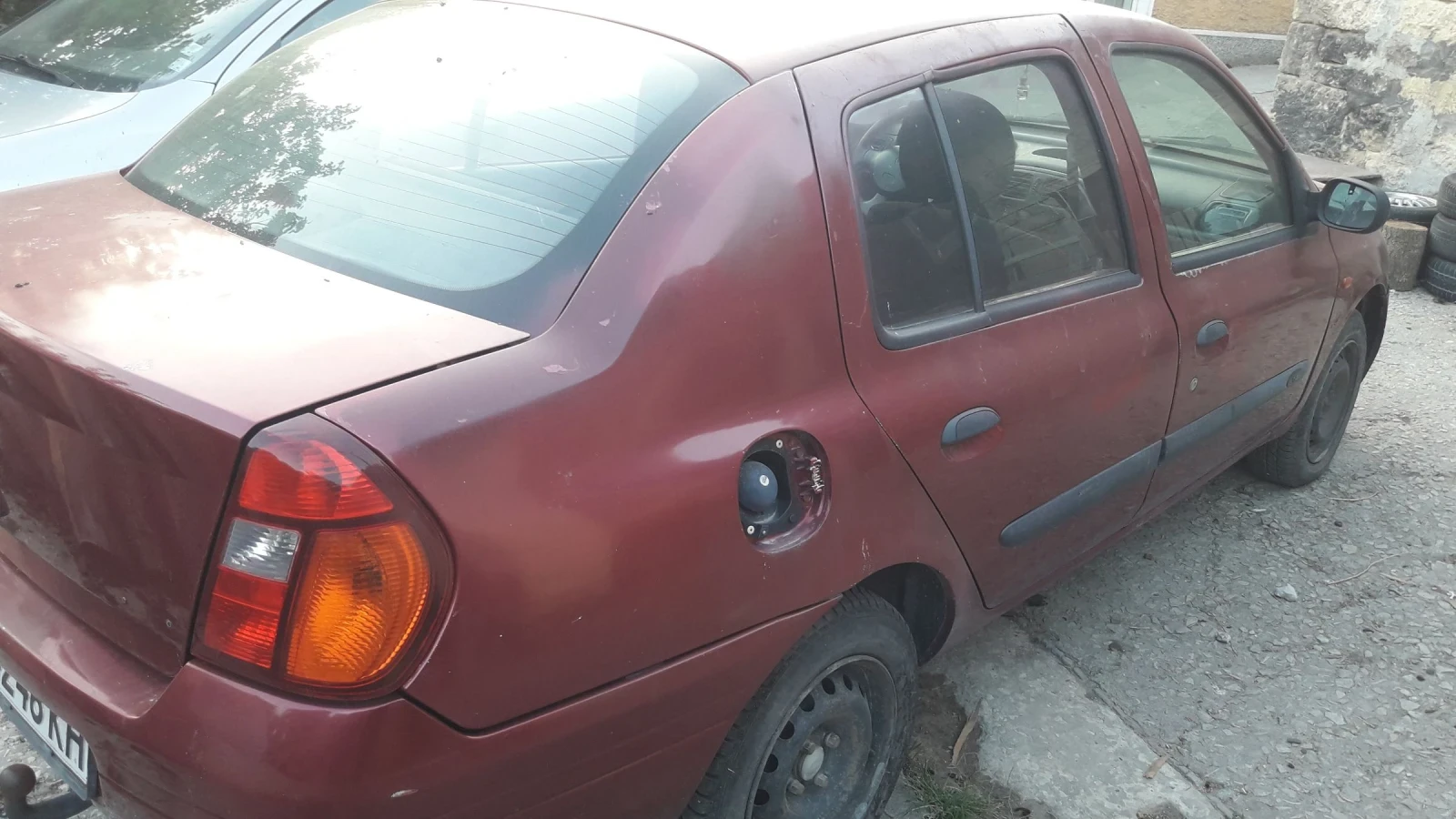 Renault Clio 1, 4  | Mobile.bg   5