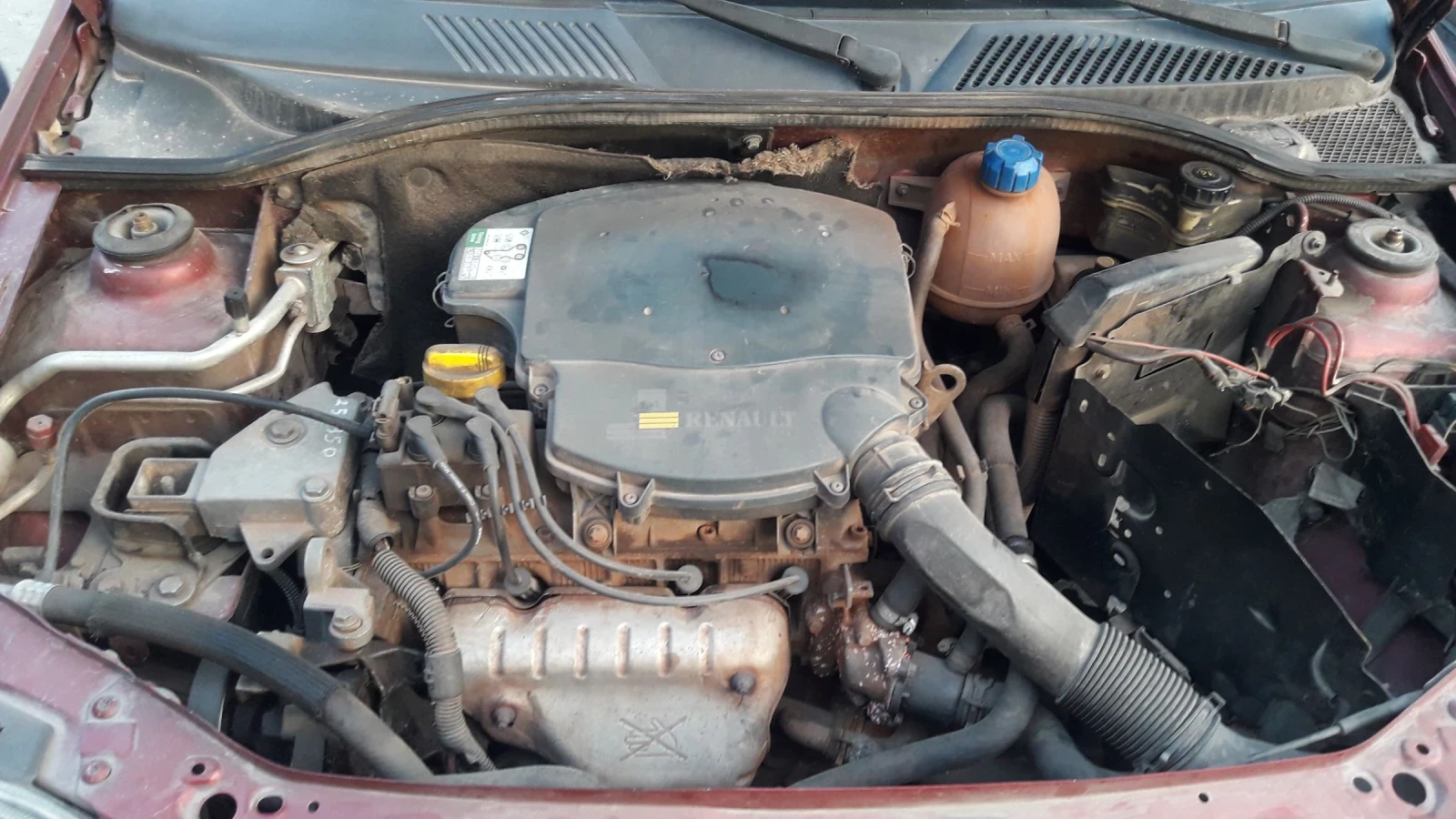 Renault Clio 1, 4  | Mobile.bg   8