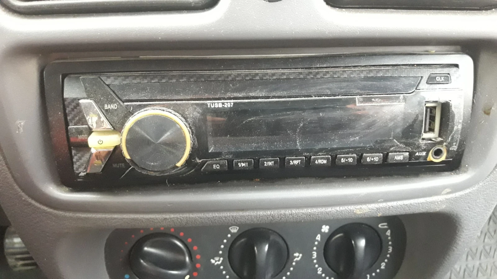 Renault Clio 1, 4  | Mobile.bg   16