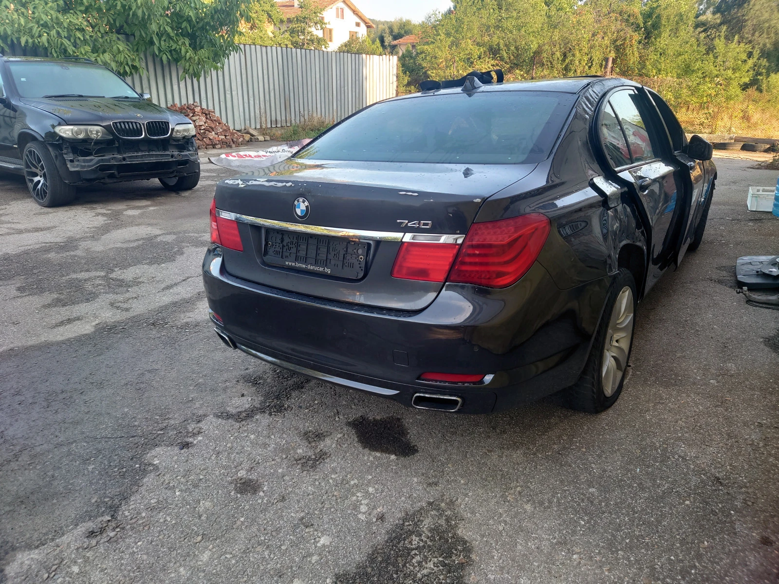 BMW 740 306 коня - [1] 