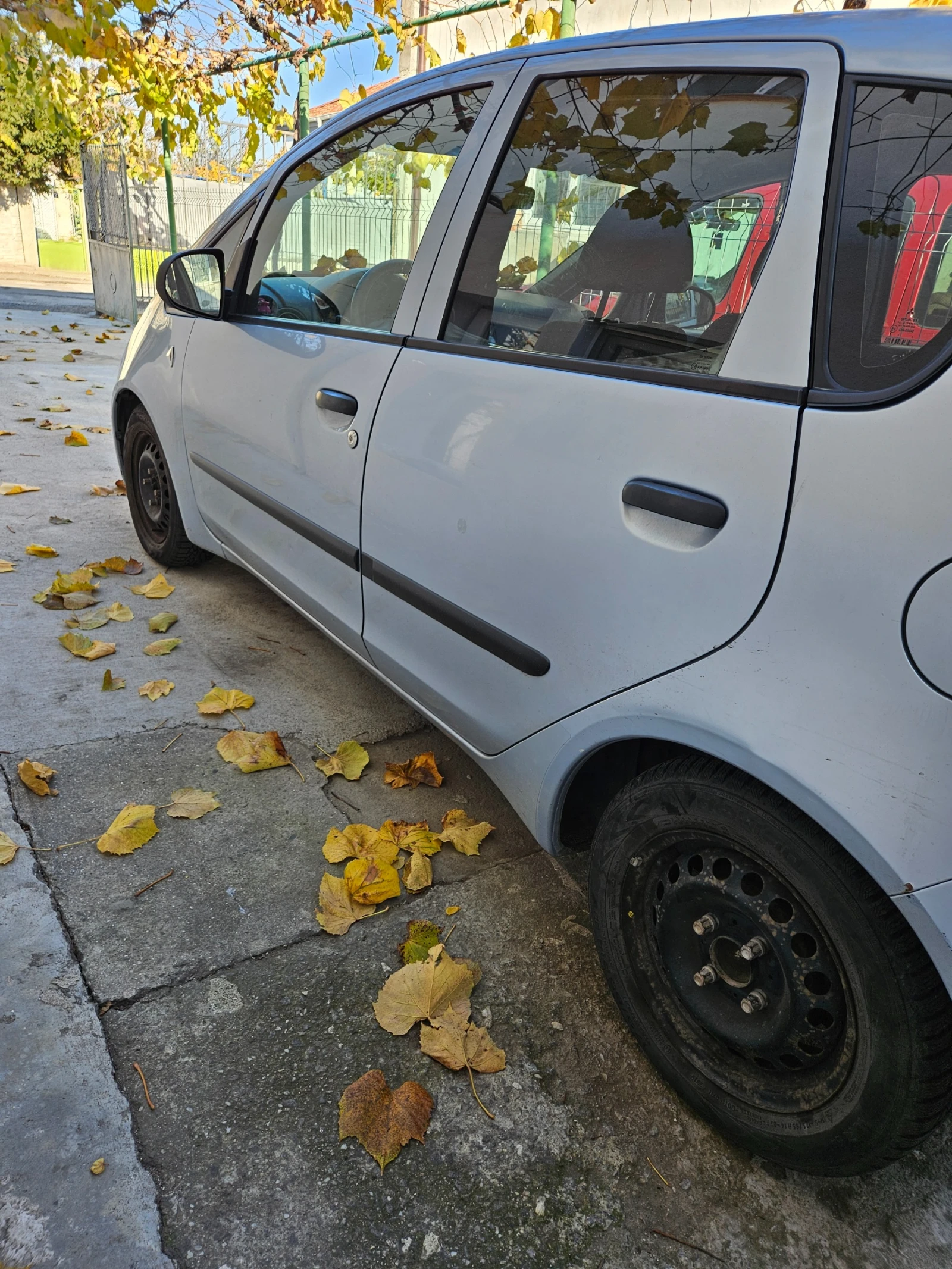 Mitsubishi Colt  - изображение 6