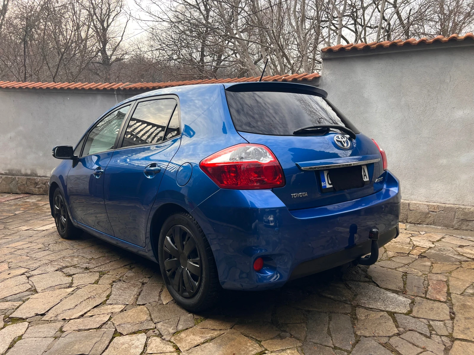 Toyota Auris  - изображение 4