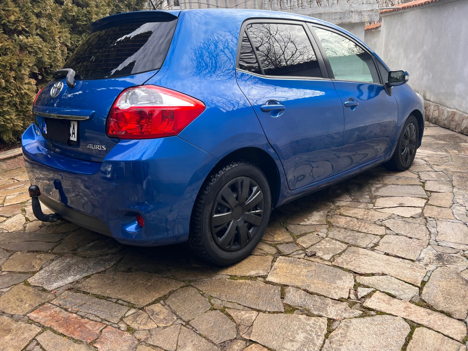Toyota Auris  - изображение 5