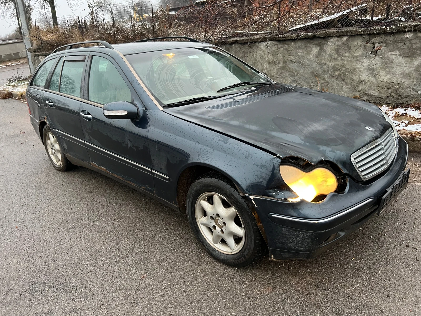 Mercedes-Benz C 220 2.2 CDI автомат - изображение 4