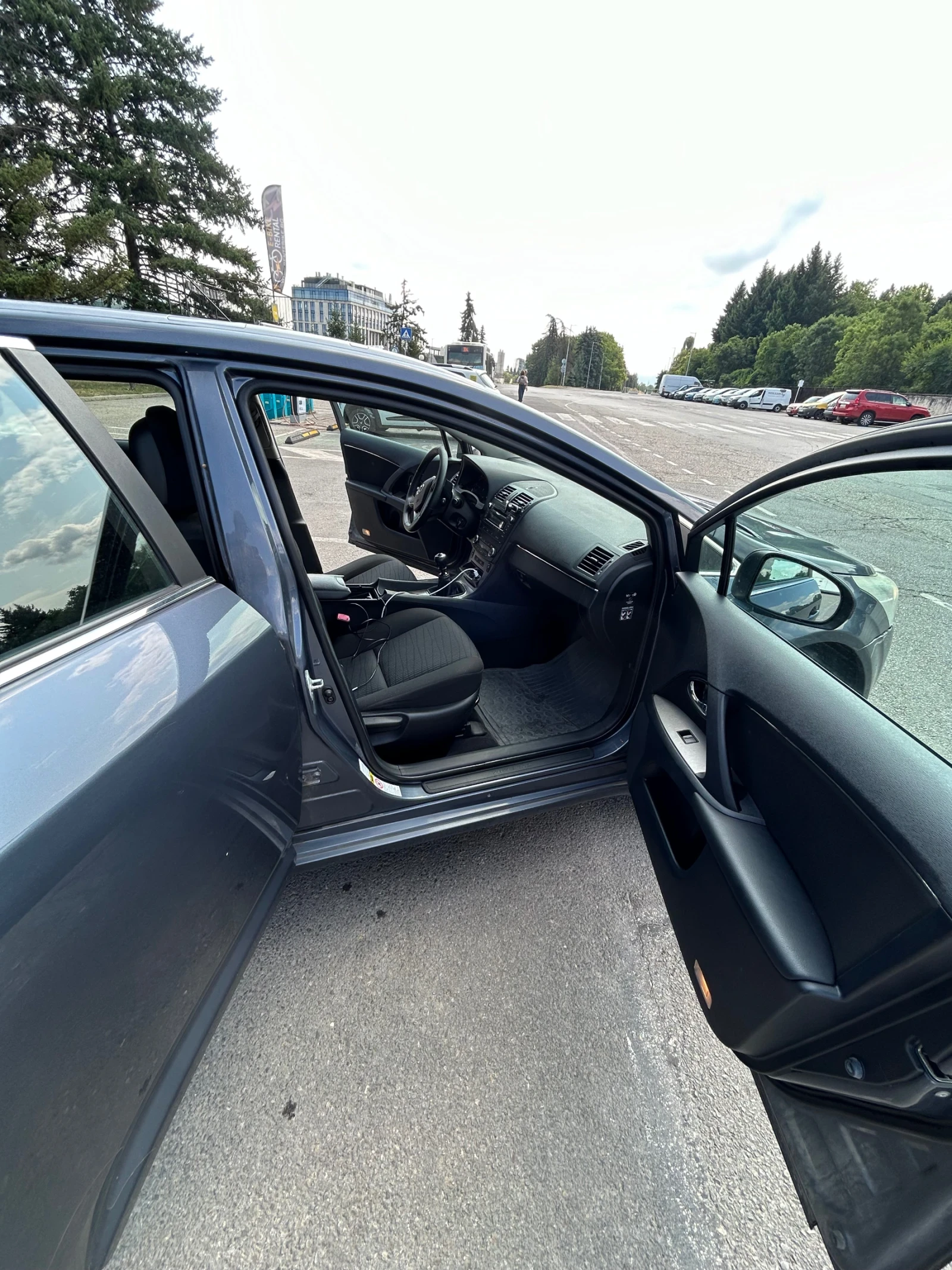 Toyota Avensis 1.8 147кс. - изображение 7