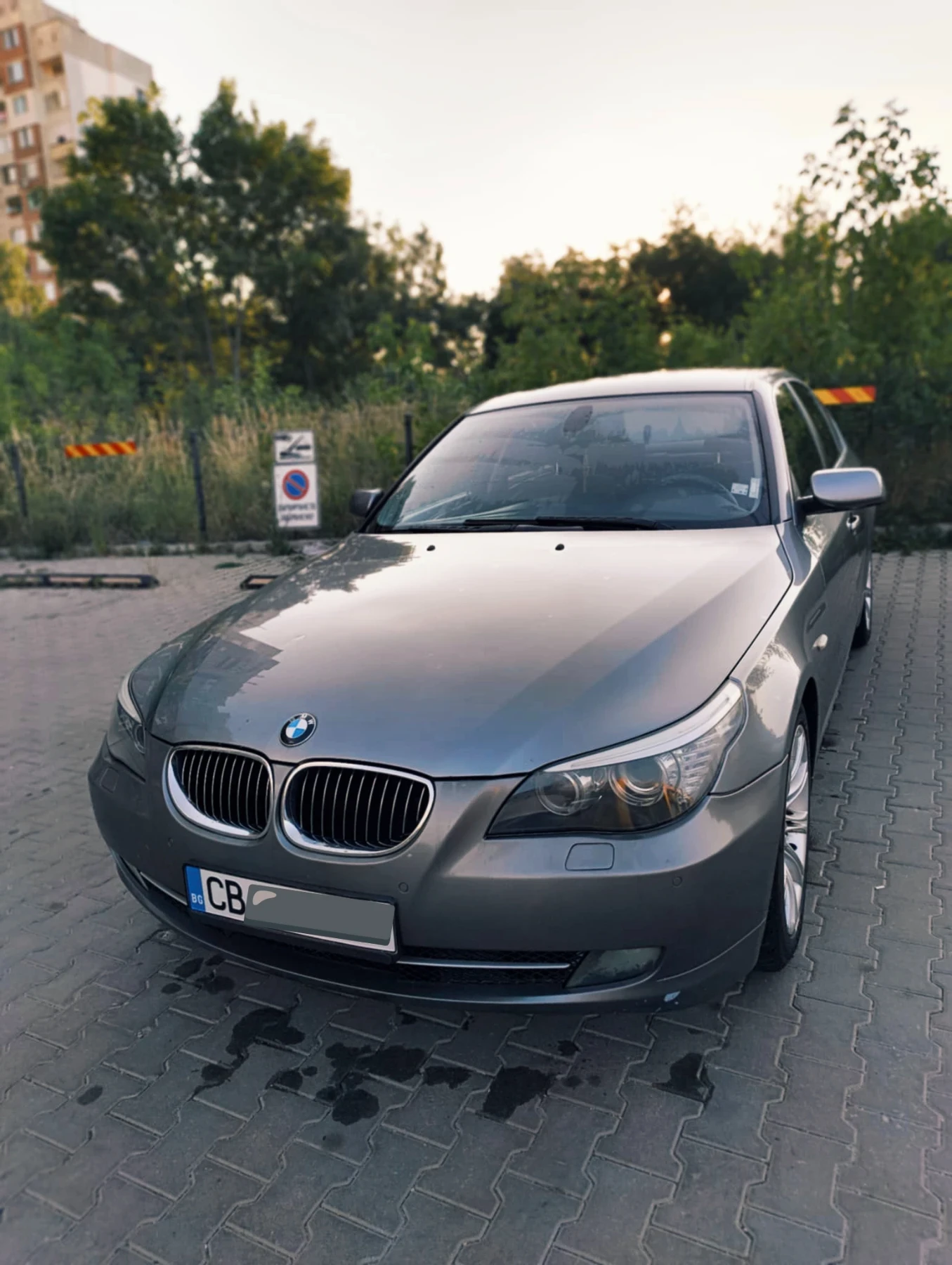 BMW 525 FACELIFT 3.0i - изображение 2