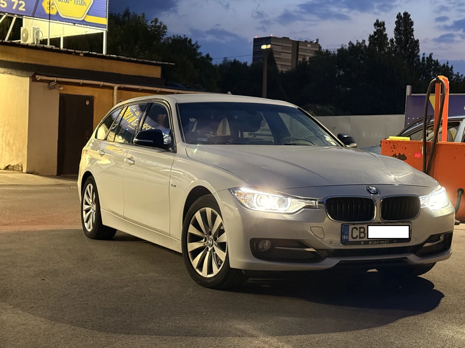 BMW 320 2.0 Sport - изображение 3