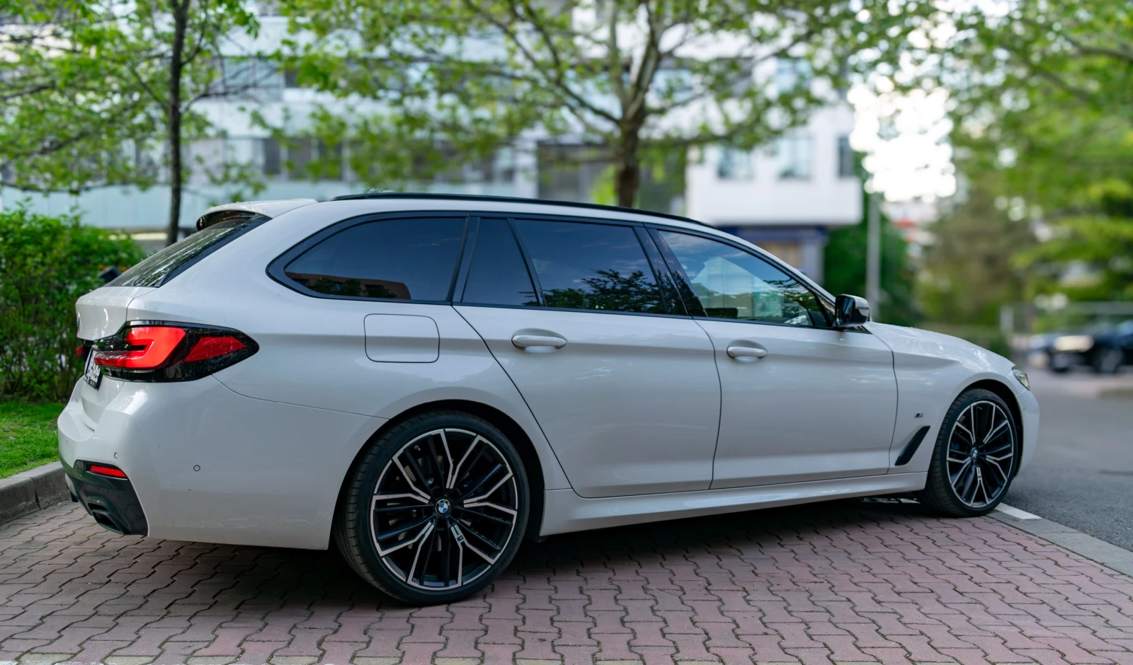 BMW 540 D xDrive - изображение 7