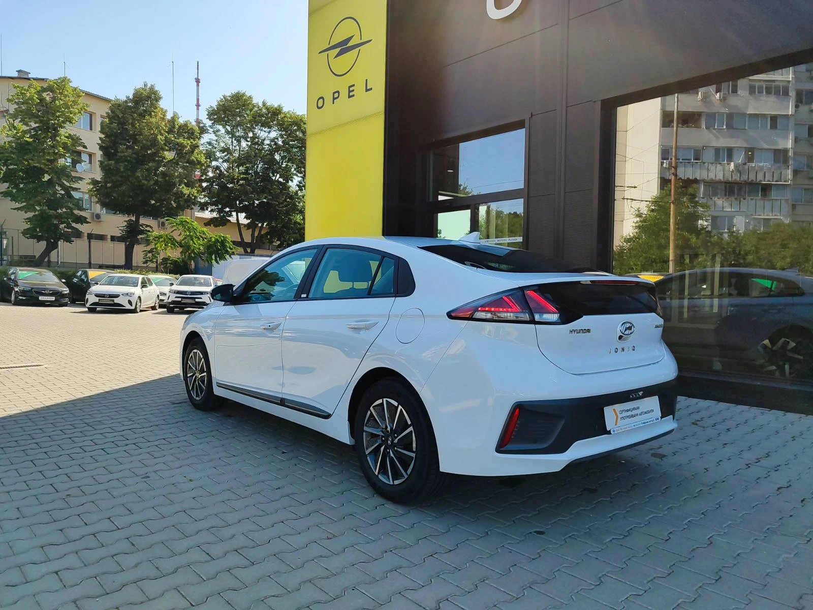 Hyundai Ioniq Elektro Limousine (136hp) , снимка 6 - Автомобили и джипове - 52248172