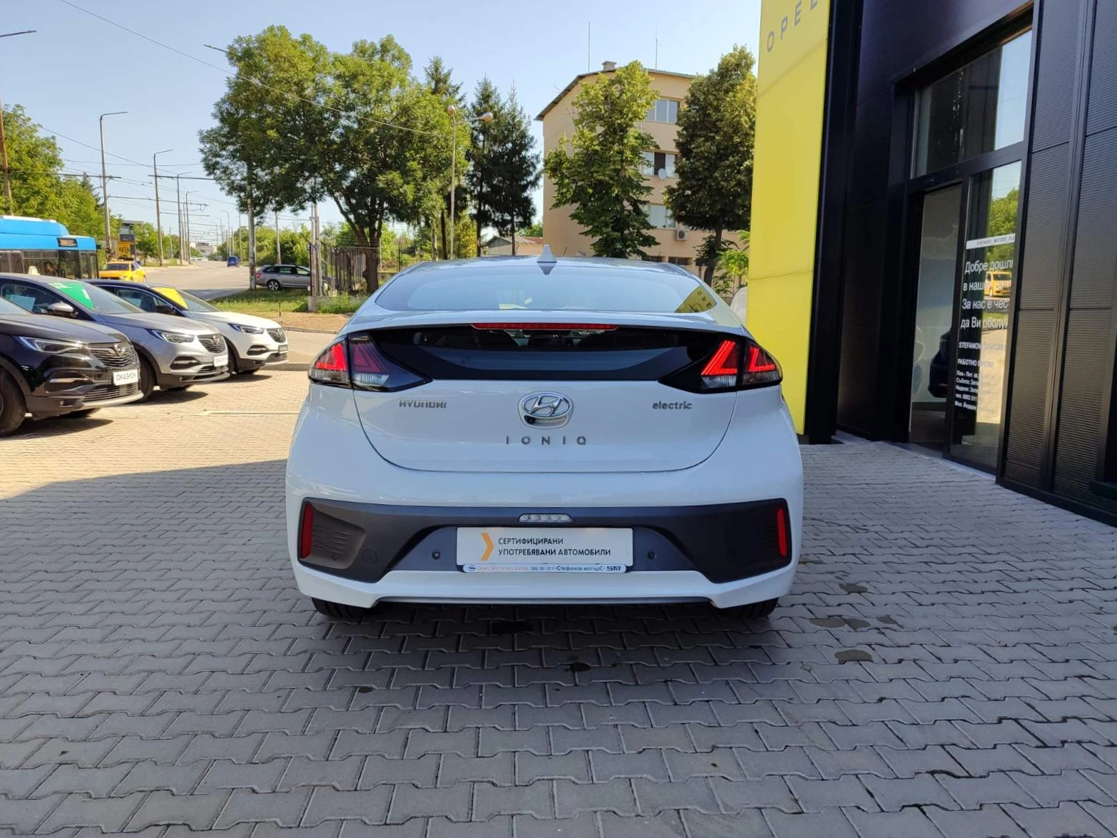 Hyundai Ioniq Elektro Limousine (136hp) , снимка 7 - Автомобили и джипове - 52248172